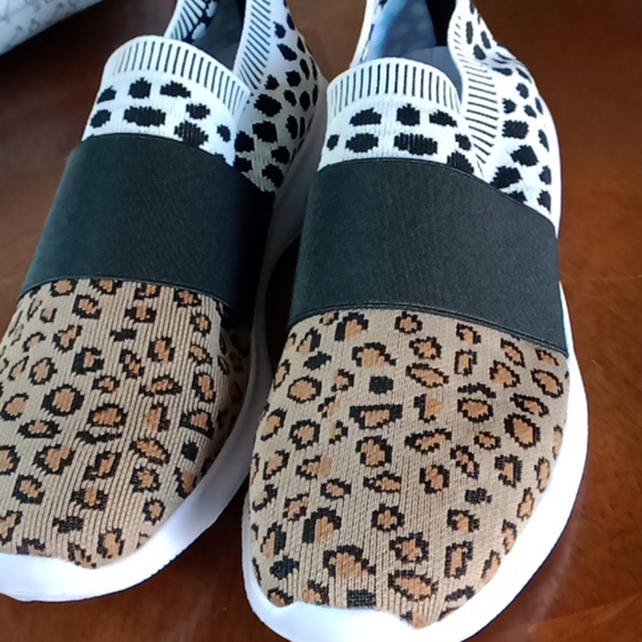 Jolimall Shoes - Jolimall slip ons